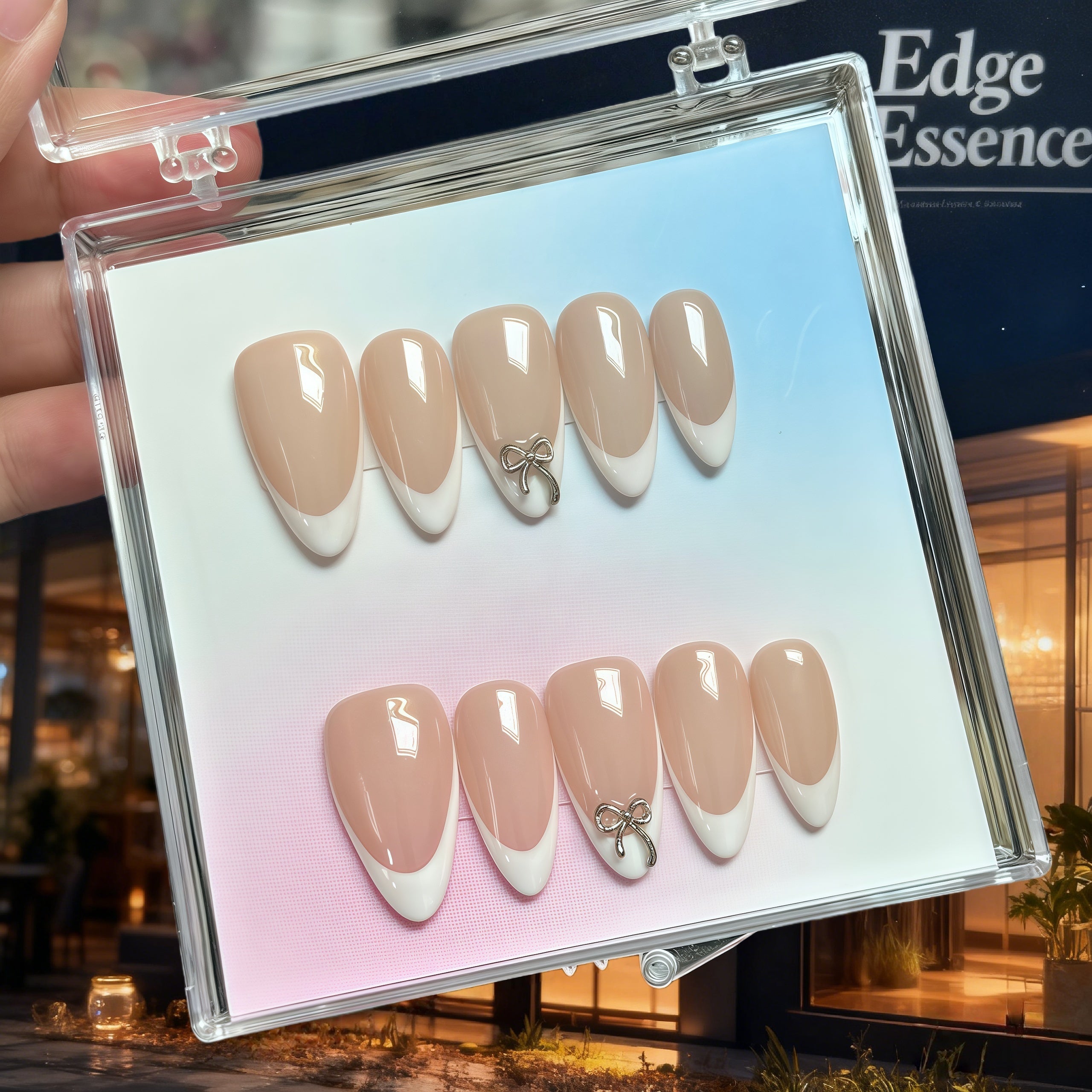 Blanc with a Bow A027