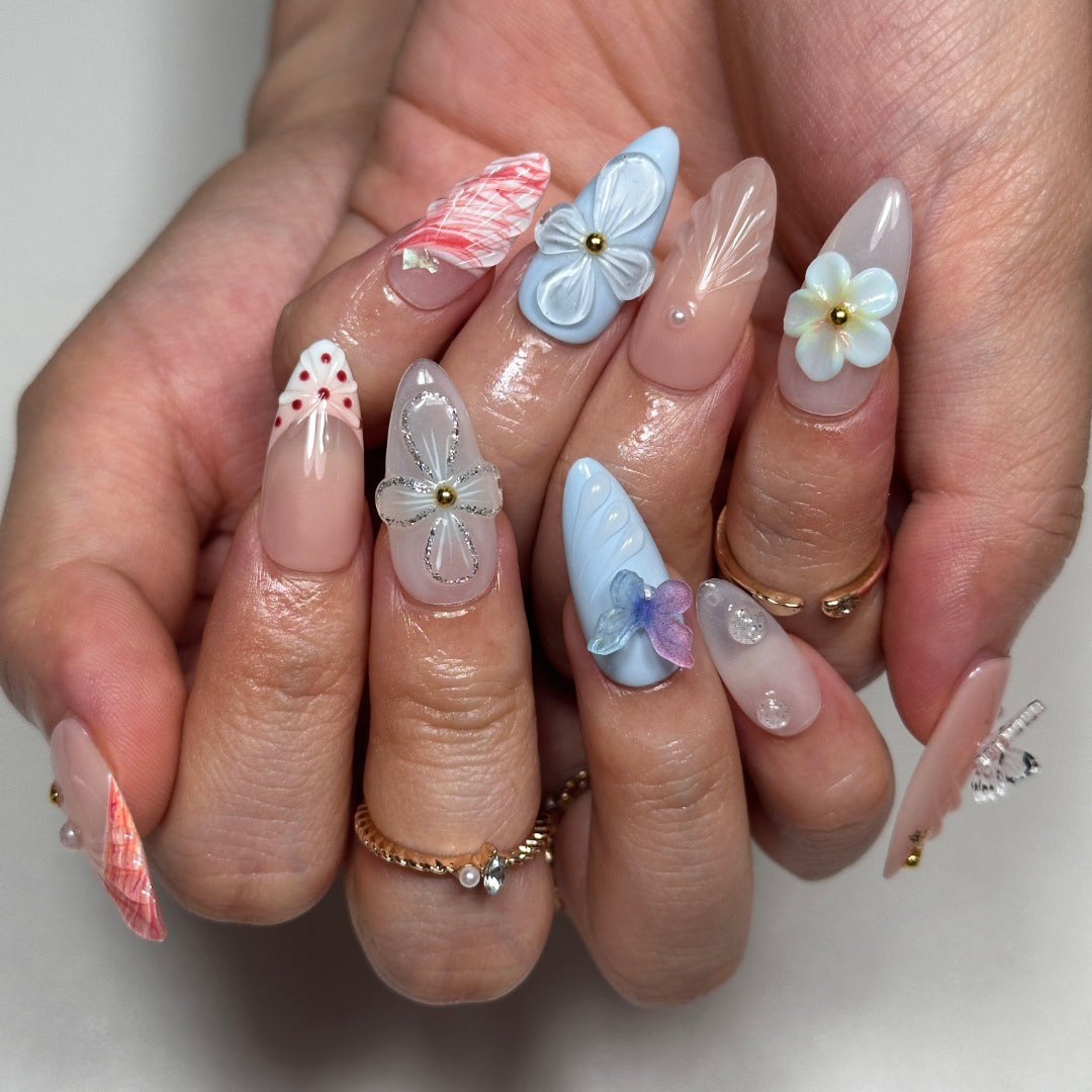 Dreamy Petals & Wings  Press-on Nails